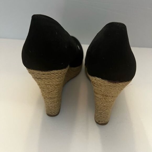 Fergalicious Women’s Ultimate Wedge PuSize 8M:mps Elegance and Versatility - Picture 10 of 12